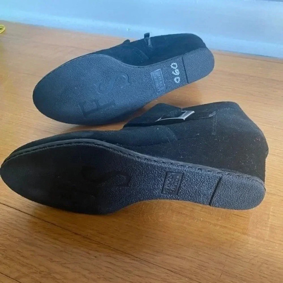 Franco Sarto Black Suede Wedge Booties - Picture 6 of 16